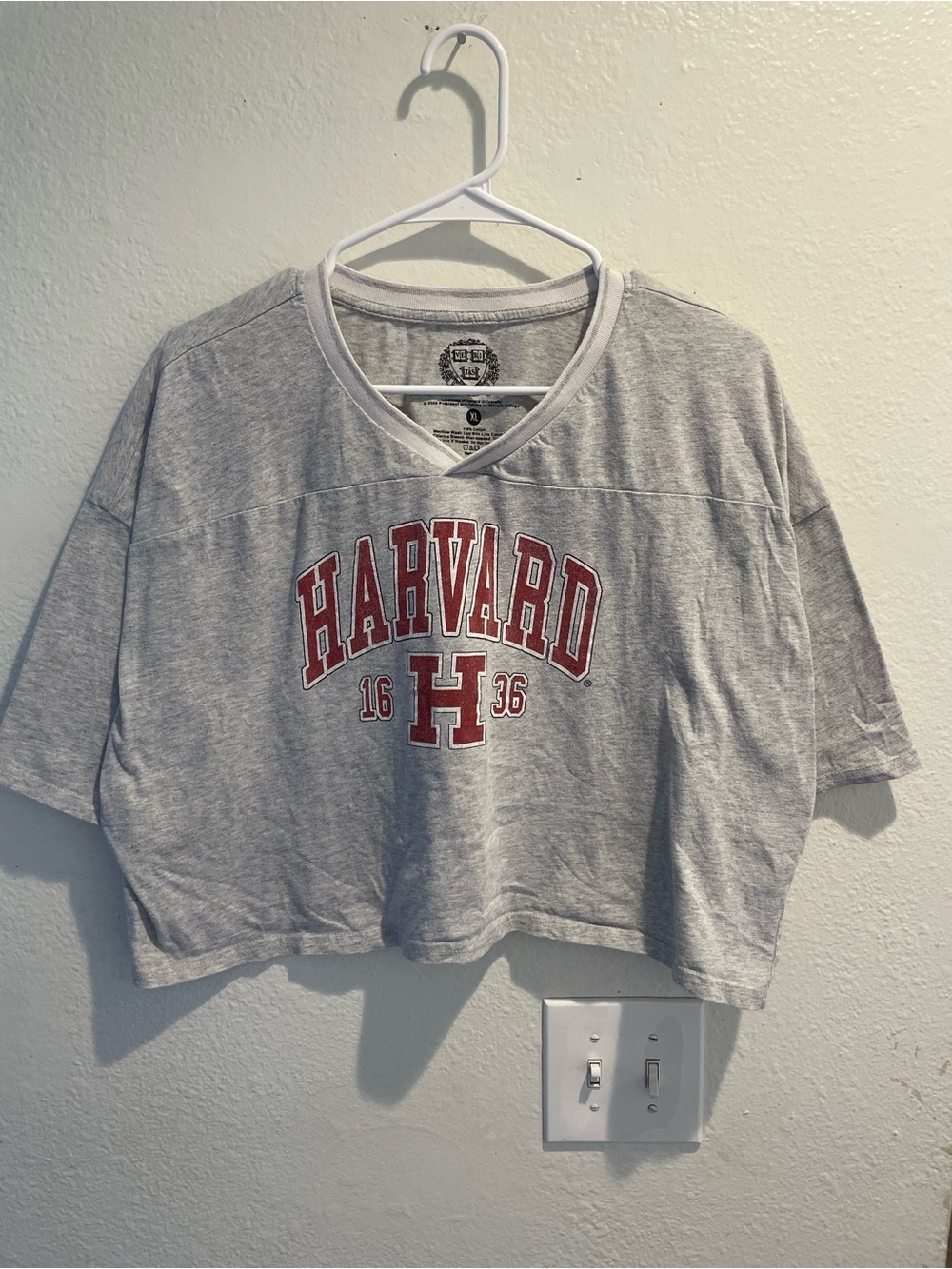 🏈 Harvard Heather Grey Graphic Tee ❤️ Maroon Varsity Spellout T-Shirt • Size XL